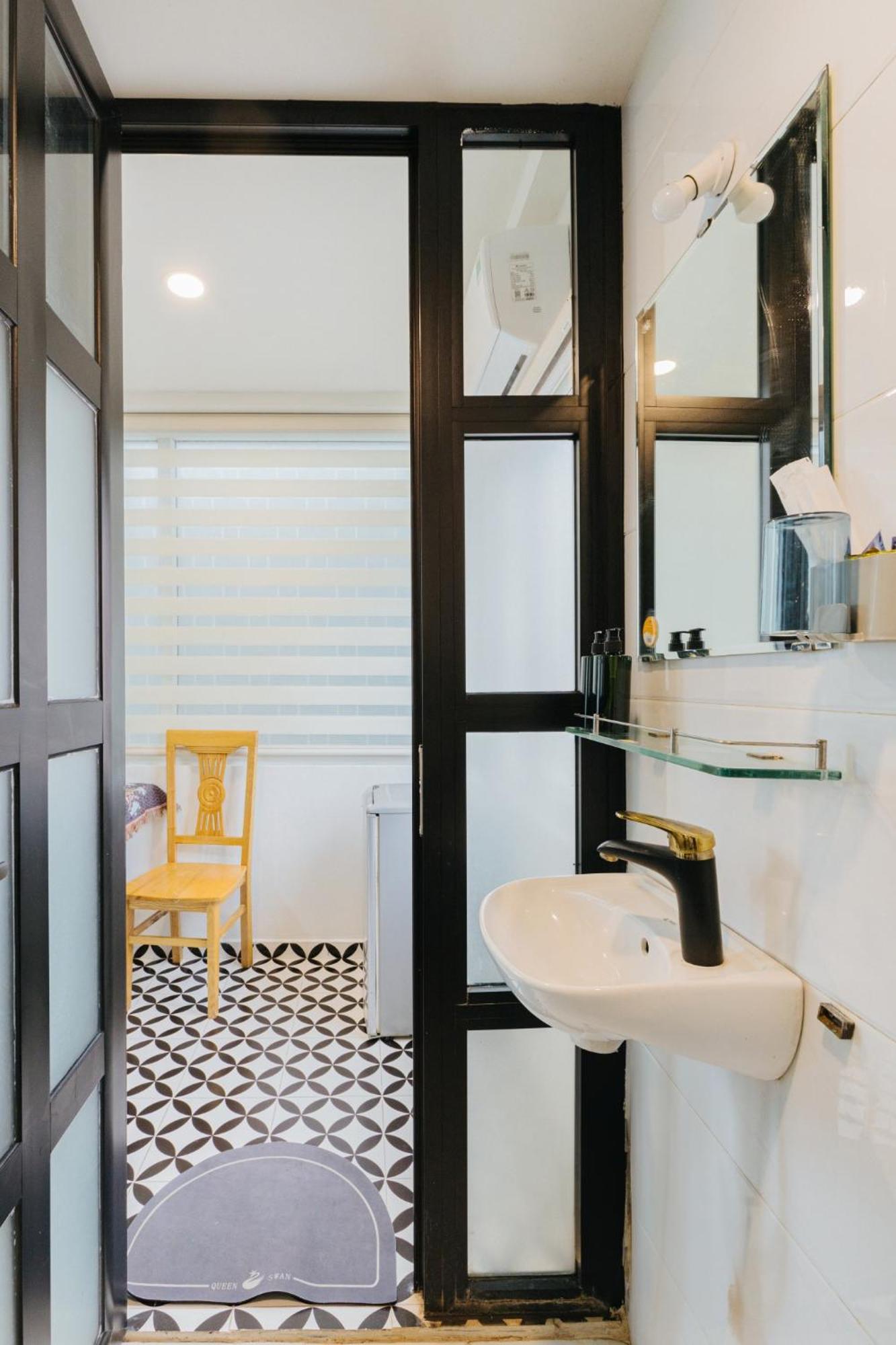 Cosy House - Center'S Tay Ho - Close The Lake Hanoi Bagian luar foto